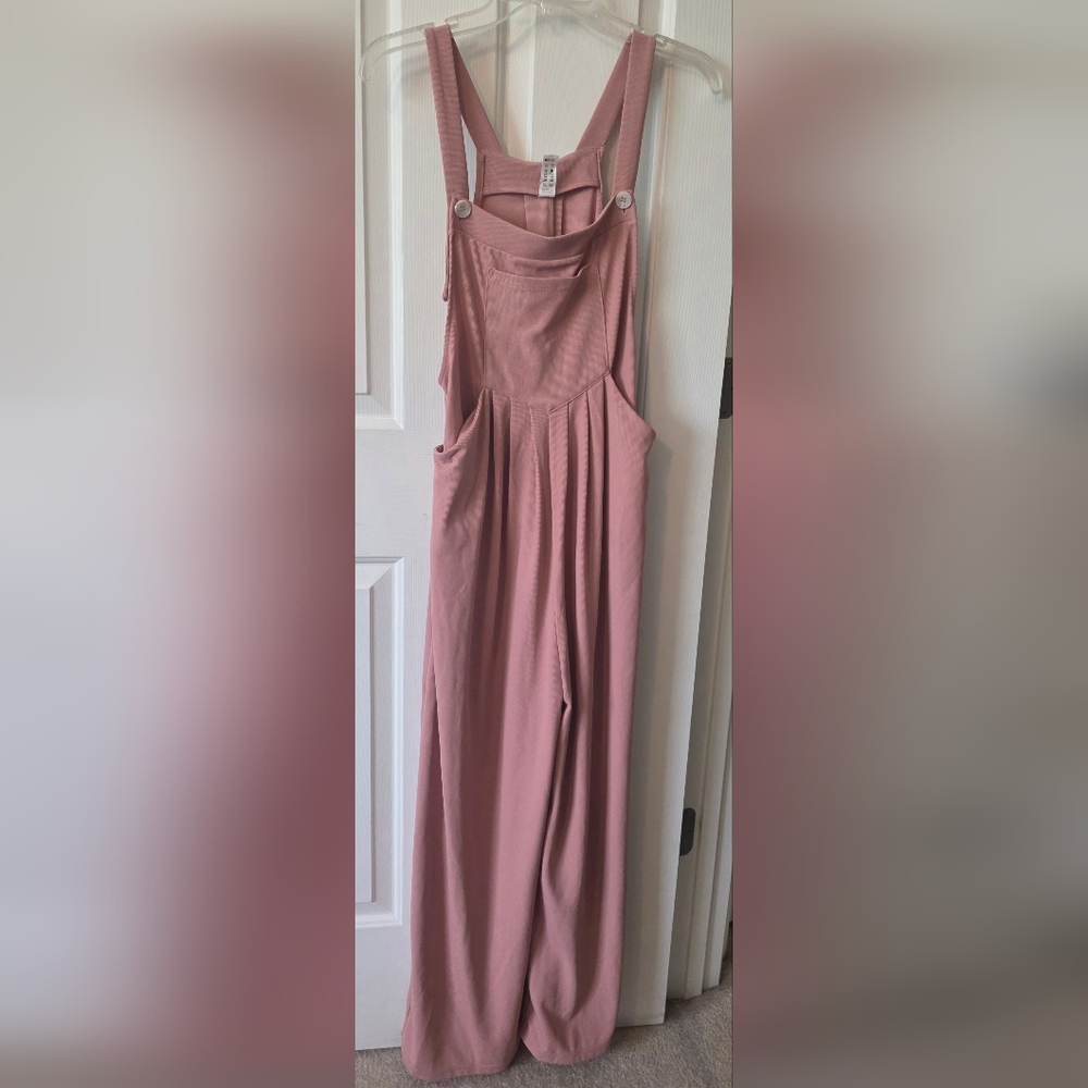 HALARA Dusty Mauve Ribbed Jumpsuit